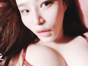 磨人的小妖精 跟粉丝偷情边打炮边接男友电话