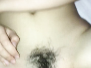 【全網推薦】中年大叔花400元約的在校學生妹 B很緊剛破處不久 露臉高清原版